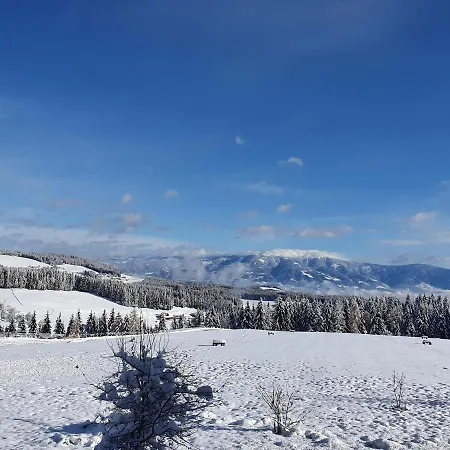 Urige Waldbienenhütte Apartment *