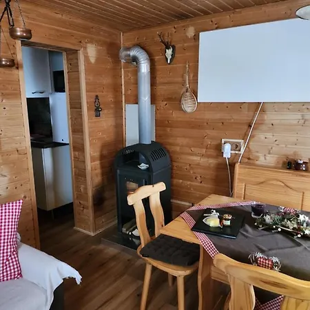 Urige Waldbienenhuette Appartement