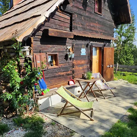 Apartment Urige Waldbienenhuette