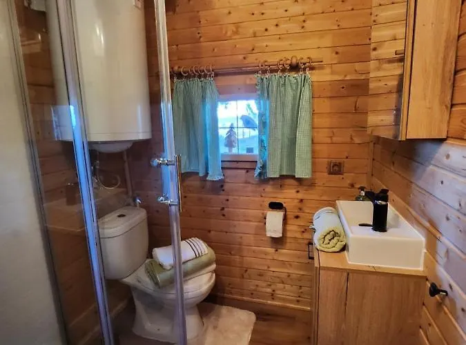 Urige Waldbienenhütte Apartment